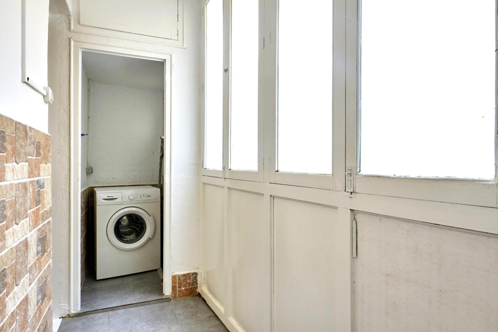Comfortable Apartment Next To Apolo Theater Barselona Dış mekan fotoğraf